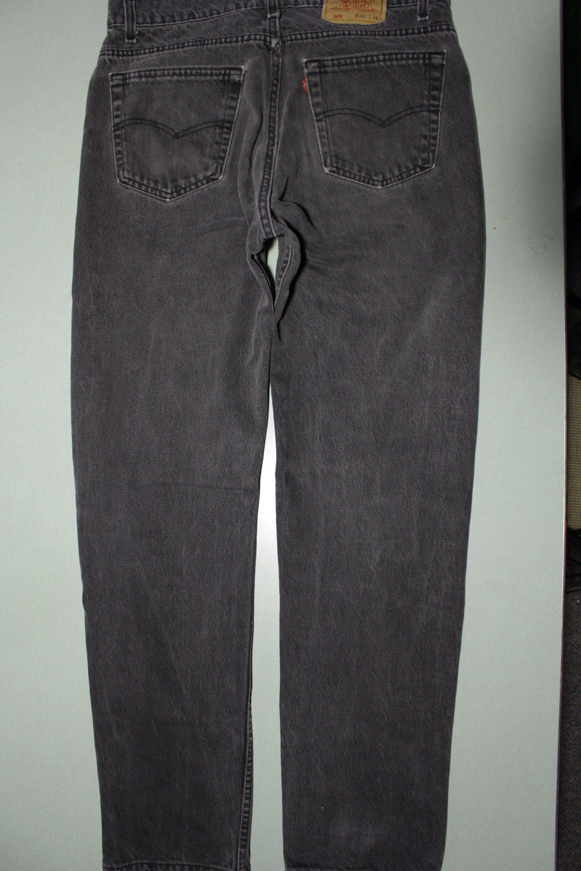 Levis 505 Vintage Gray Faded Black Wash 80s Denim Jeans Made in USA 34 –  thefuzzyfelt