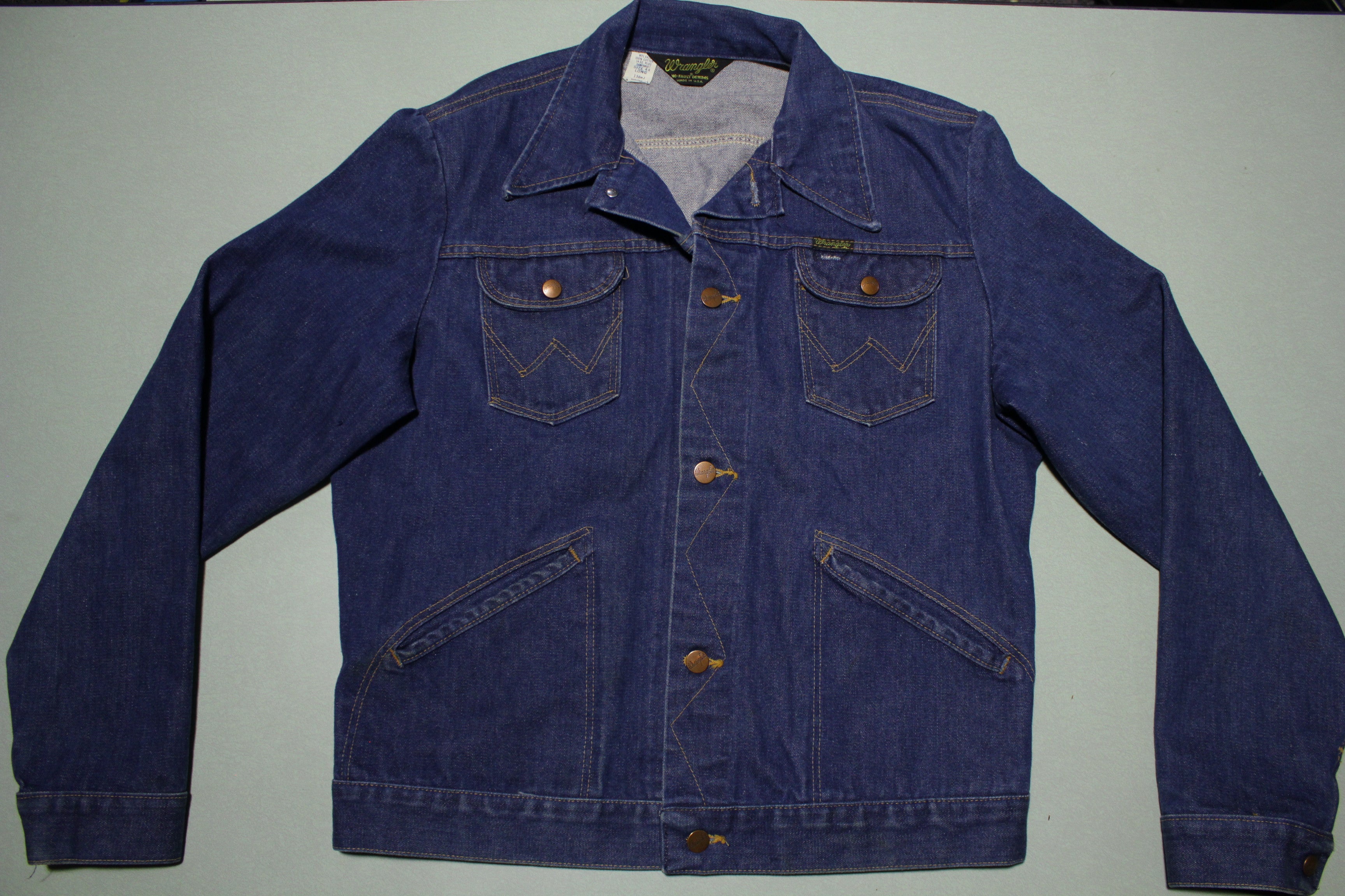 Wrangler No Fault Dark One Wash Vintage Denim Jean Jacket Near