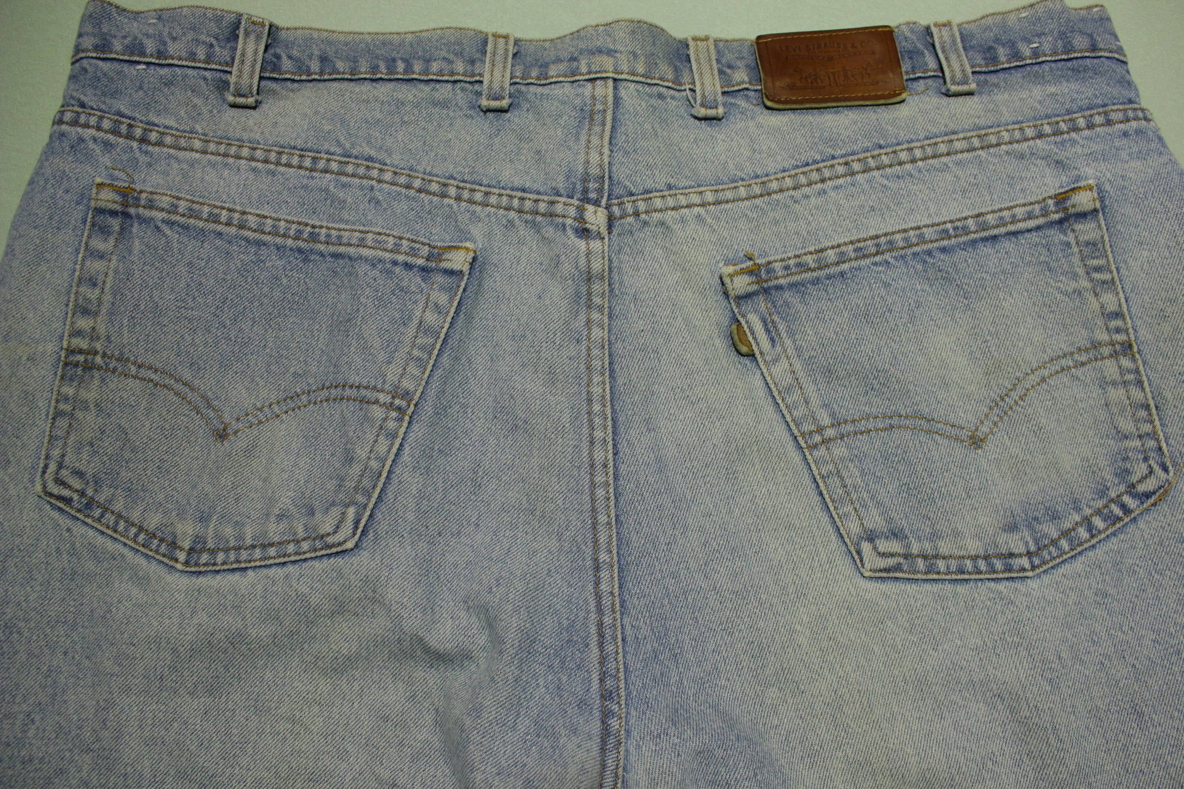 Levis Leather Tab Patch Stone Washed Made in USA Jeans Vintage 80's 41 –  thefuzzyfelt