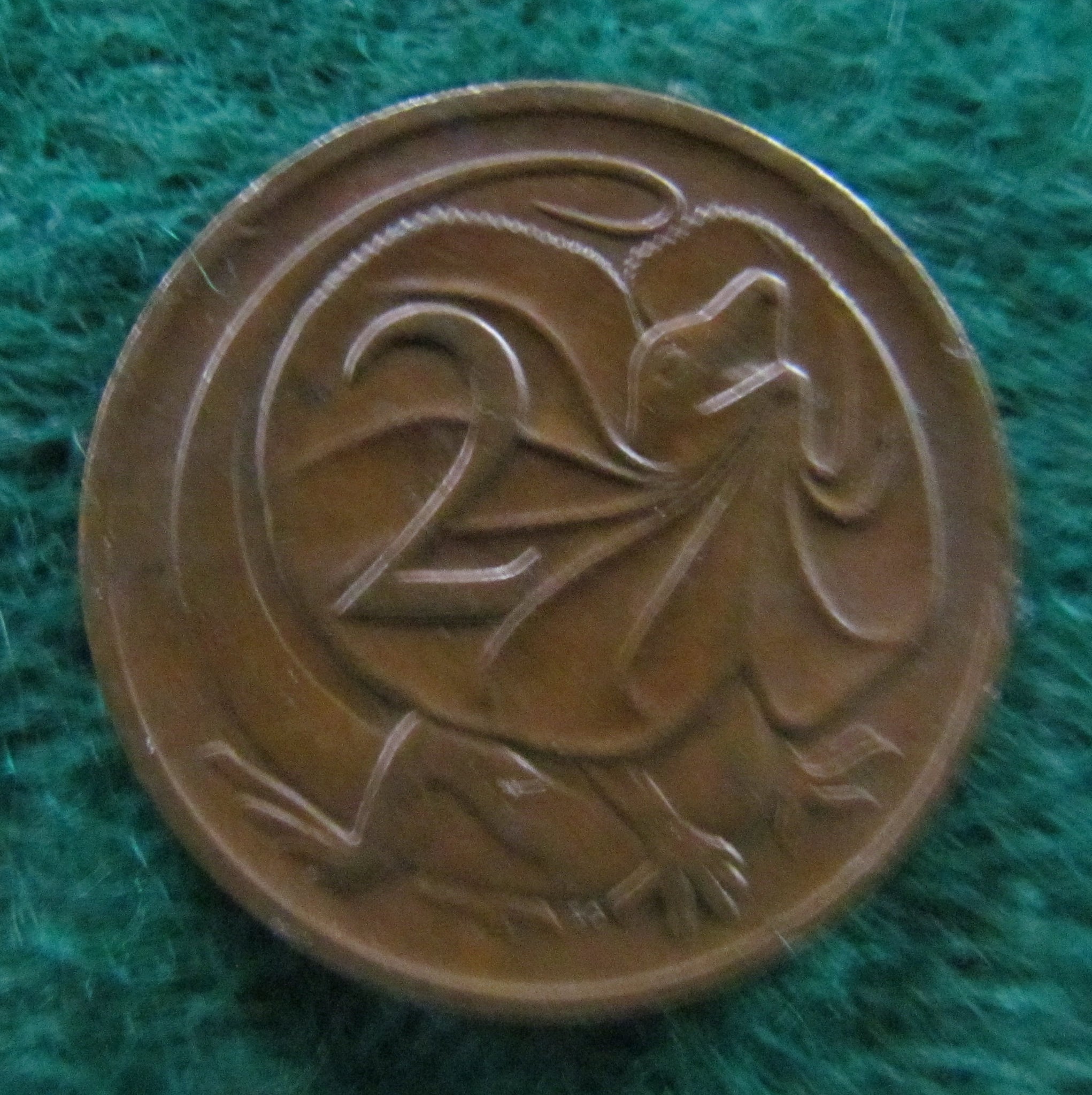 Australian 1970 2 Cent Queen Elizabeth Ii Coin Gumnut Antiques