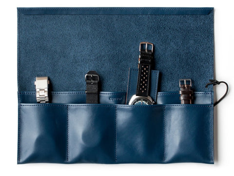 This is a picture of the Convoy Italian Leather Watch Roll.