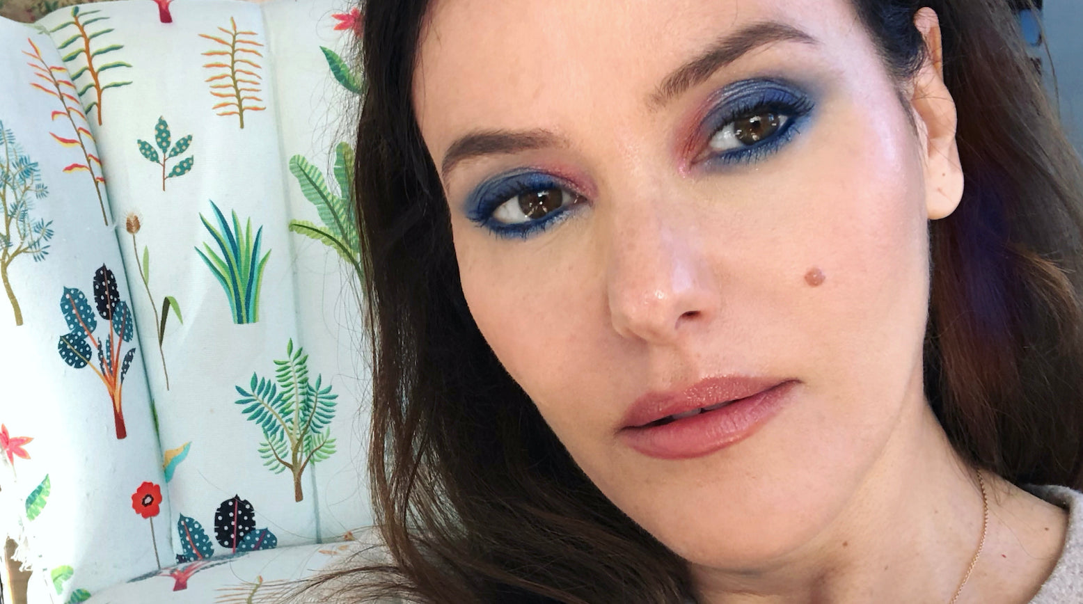 1556px x 868px - Quick Blue Eye for Staying In (feat a Ted Talk) | Lisa Eldridge