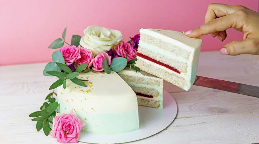 The Best Recipe for Cake with Roses