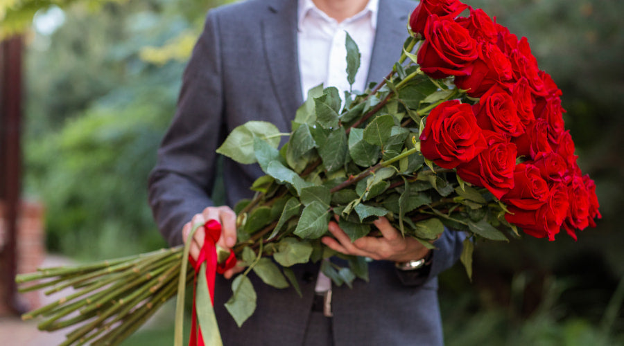 The Long Stem Rose Bush: What Are Long Stemmed Roses?