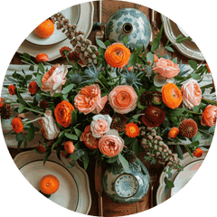 Elegant Table Centerpieces with Seasonal Blooms