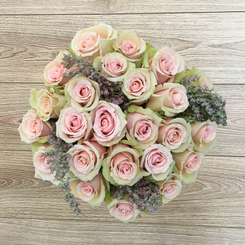 MFS 100 Rose Bouquet (Multicolored) in Maywood, CA