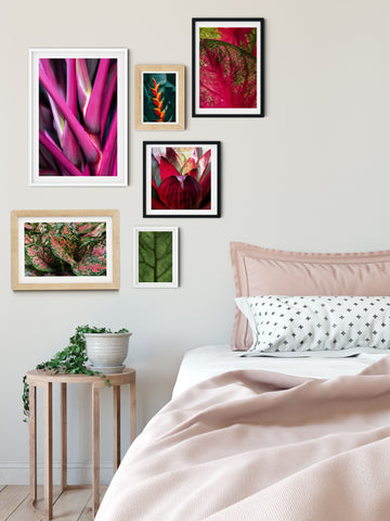 Gallery wall of picture frames in different sizes