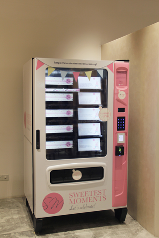 SweetDropz Vending Machine by Sweetest Moments