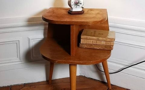 table de chevet en bois vintage