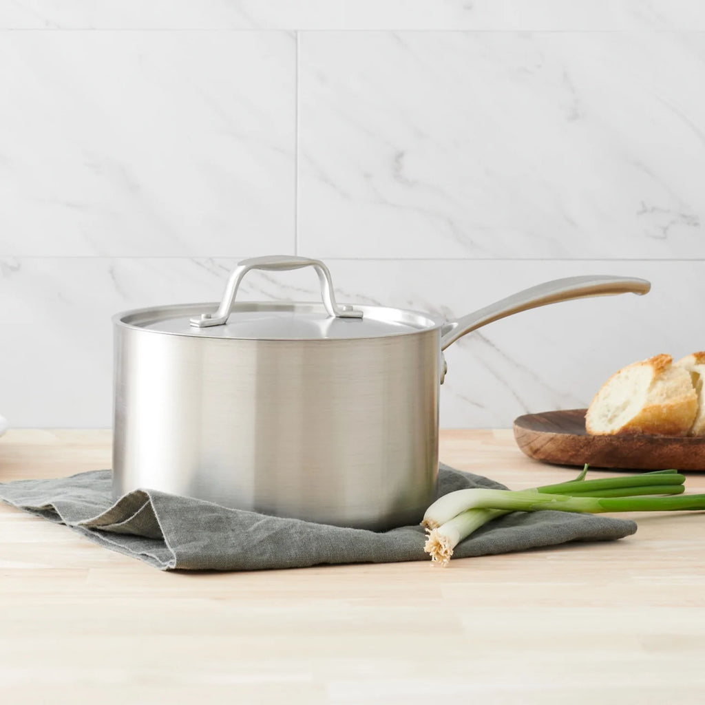 4-quart Covered Stainless Steel Saucepan