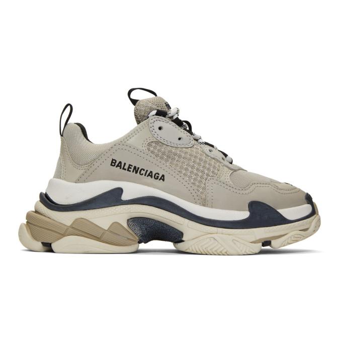 balenciaga beige triple s