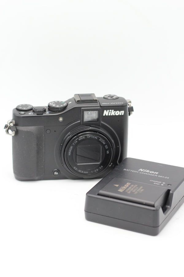 Used Nikon Coolpix P7000 28-200mm lens - Used Very Good | K&M Camera