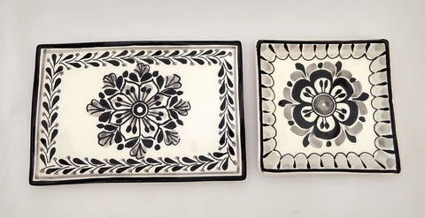 platos mexicanos patrón de flores negro arte popular cerámica