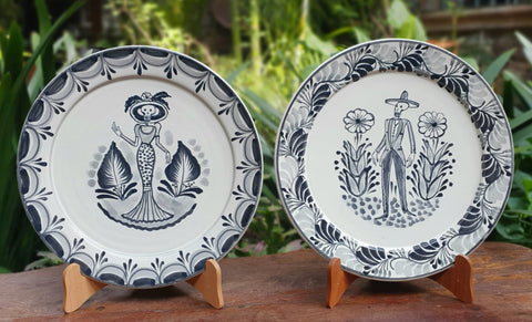 Catrina-Plates-Traditions-Day of the Death-Mexican Culture-Ceramics-Handmade-Hand Painted-Mexican Pottery-Gorky Pottery-Tradicional-Decoration-Kitchen-Table Top- Table Settings- Tebale Set UP- Eat Different