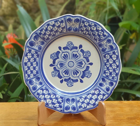 Flower Plates-Set-Cooking-Ceramics-Handmade-Hand Painted-Mexican Pottery-Gorky Pottery-Tradicional-Decoration-Kitchen-Table Top- Table Settings- Tebale Set UP- Eat Different-Cooking with Style-Mexican Table-Cook Different