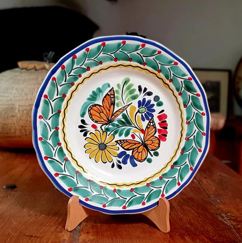 mexican-flower-shapes-plates-butterfly-monarch-orange-mayolica-tabledecor