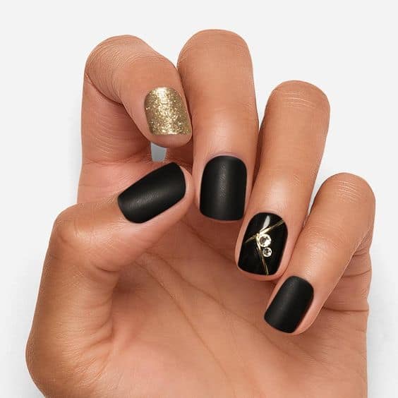 New Year matte black nails - Nail Art