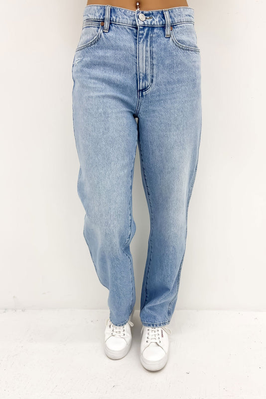Vintage 00's Y2K Mid Rise Blue Jeans by YMI - Depop