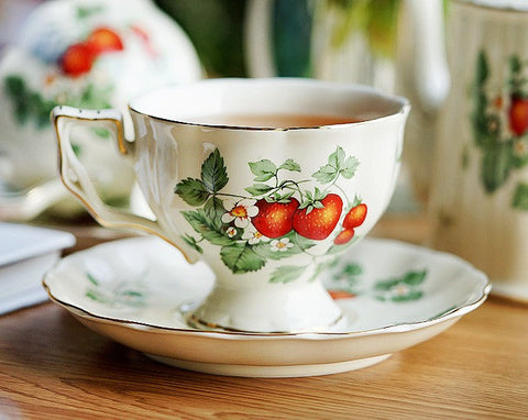 Highly Aesthetic Coffee Cup, High-end And Exquisite, Designed For English  Afternoon Tea, With Vintage Ceramic Cup And Saucer. Silver Trim With Trendy  Colors, Includes Cup, Saucer, And Spoon In The Coffee Set.