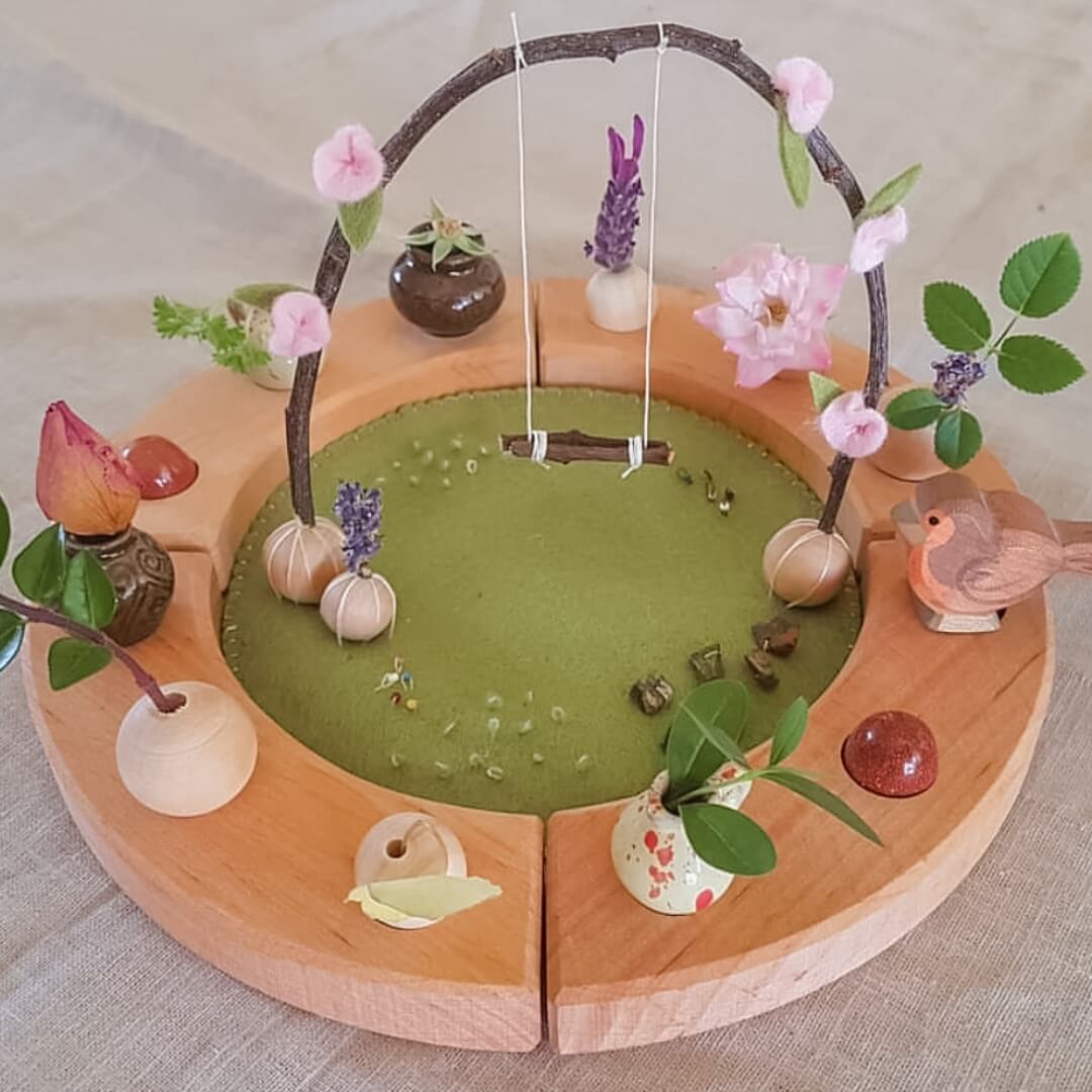 Fairy Small World Play (Image Credit: @purehomecraft)