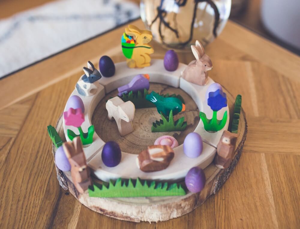 Easter Decorative Display (Image Credit: @mumz.world)