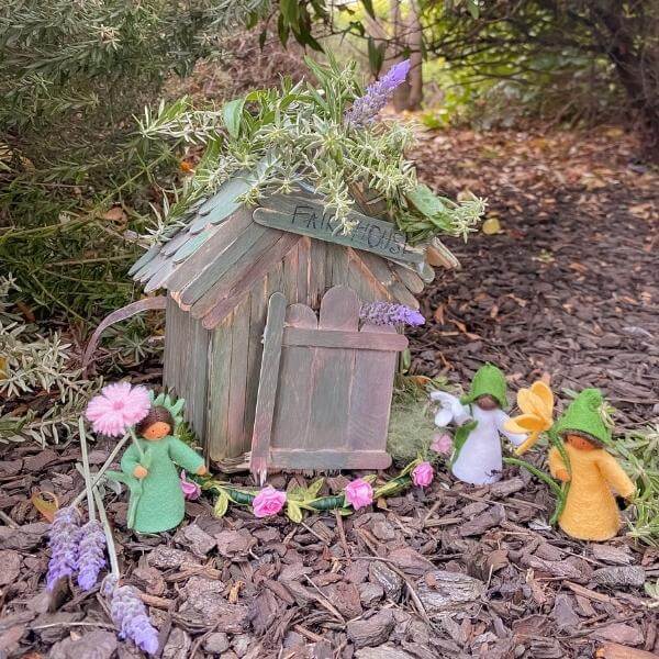 Bookish Crafts with Magical Creatures: DIY Fairy House