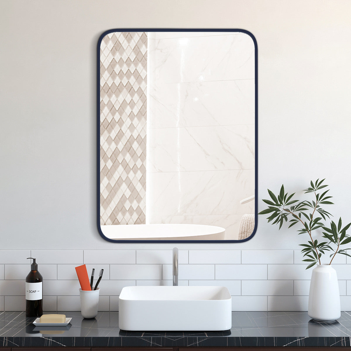 40-Inch Blue Tuckerson Mirror - Miroir Tuckerson Bleu de 40 Pouces