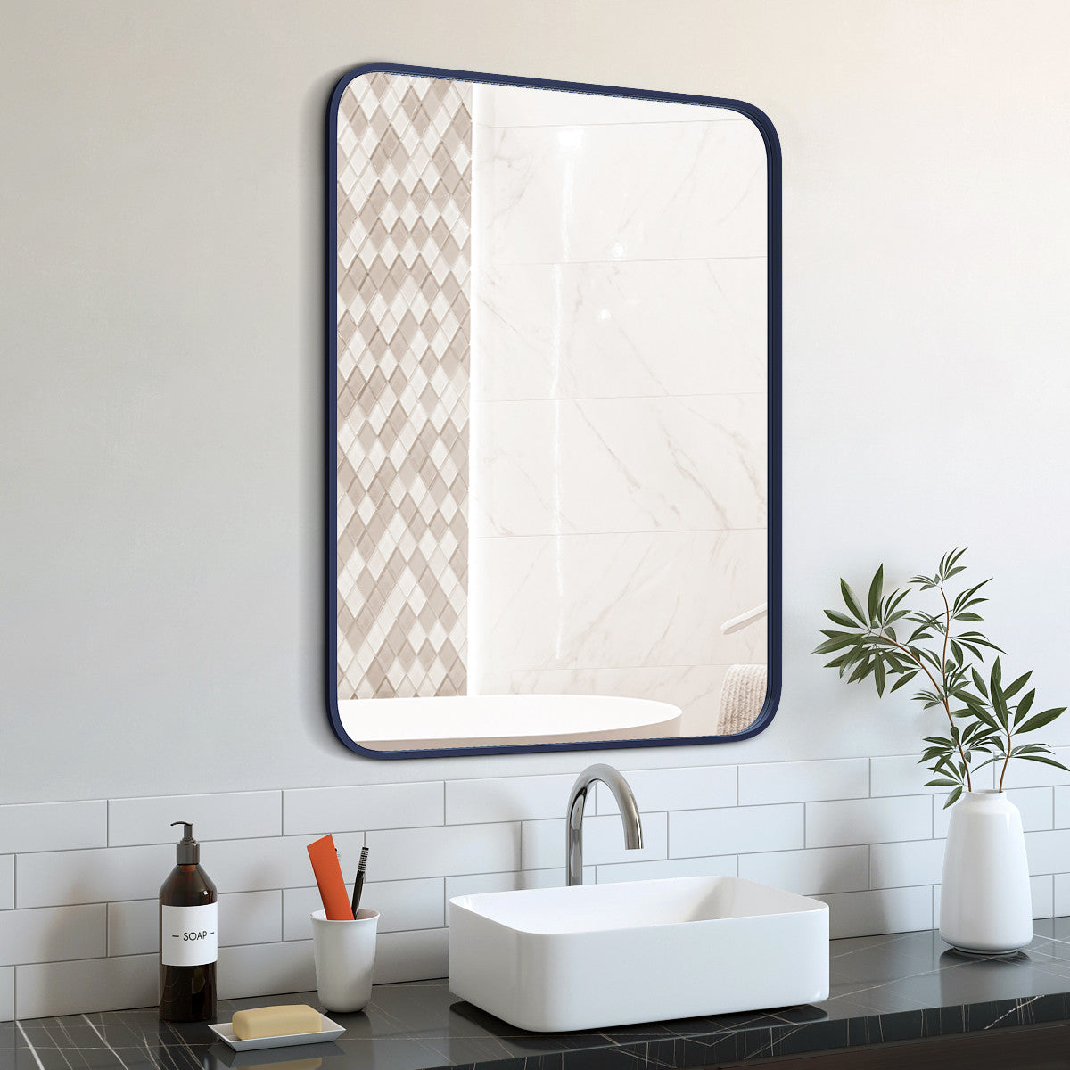 40-Inch Blue Tuckerson Mirror - Miroir Tuckerson Bleu de 40 Pouces