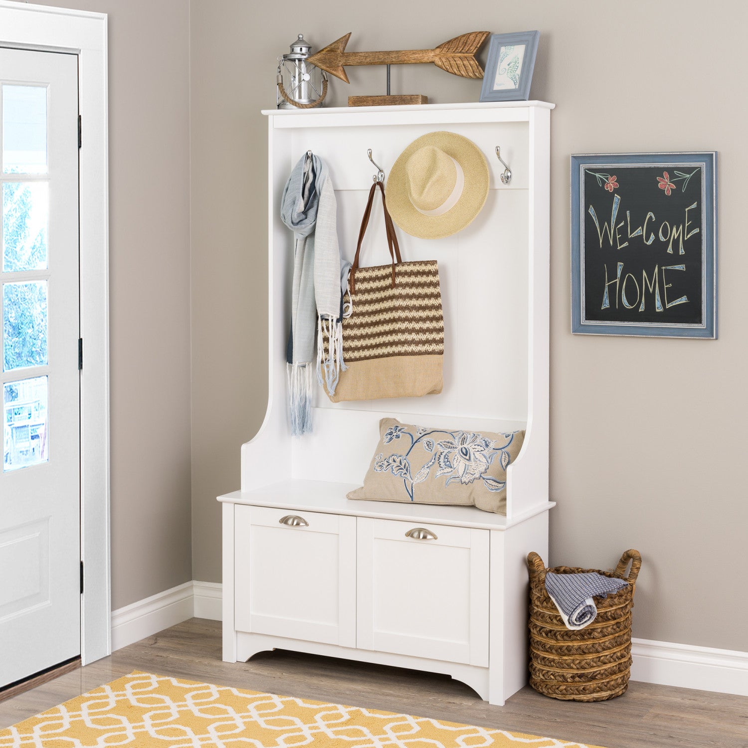 White Wide Hall Tree with Shaker Doors - A Spacious and Stylish Storage Solution