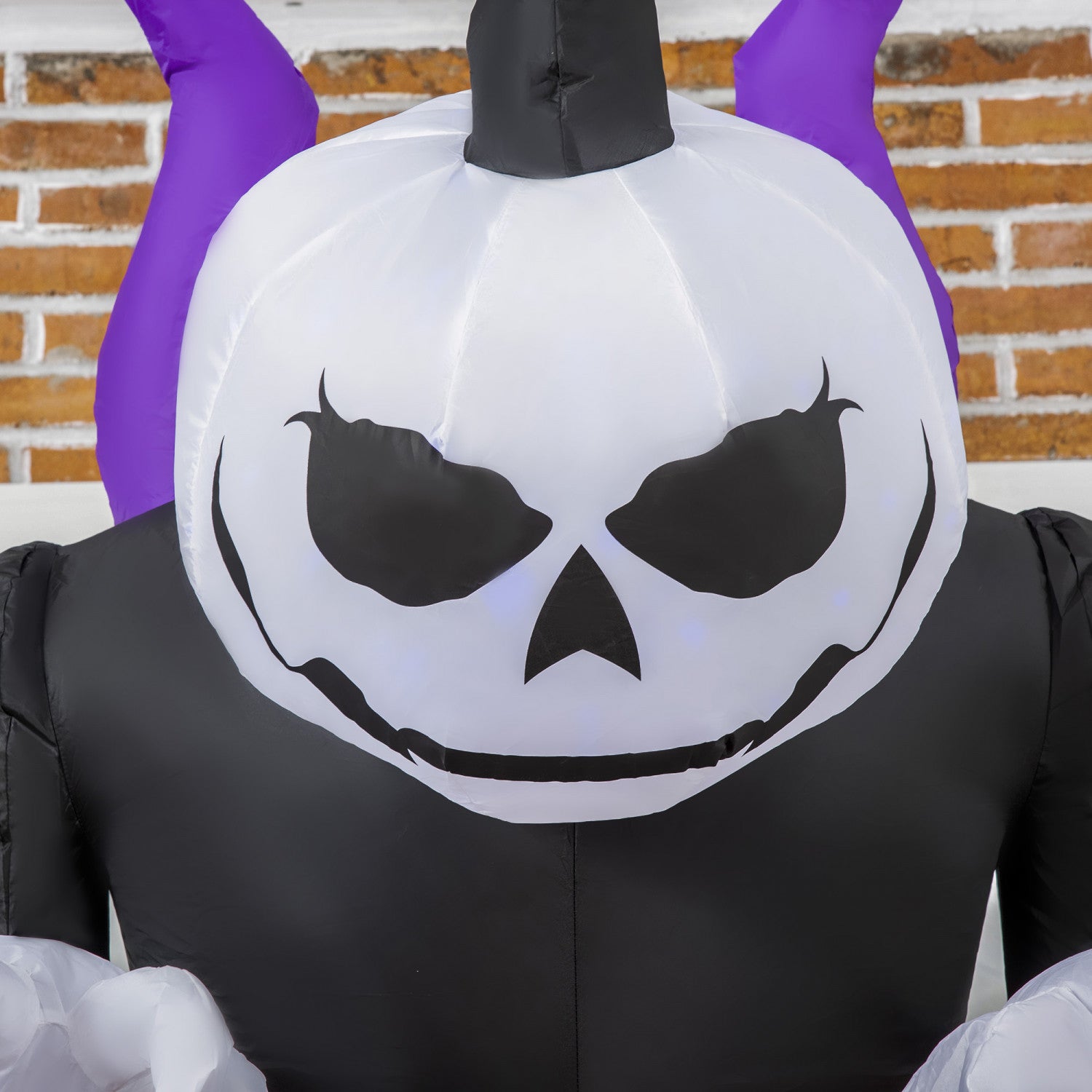 Outsunny 7-Foot Inflatable Round-Headed Halloween Ghost with LEDs - A Spooky Decor for Your Yard