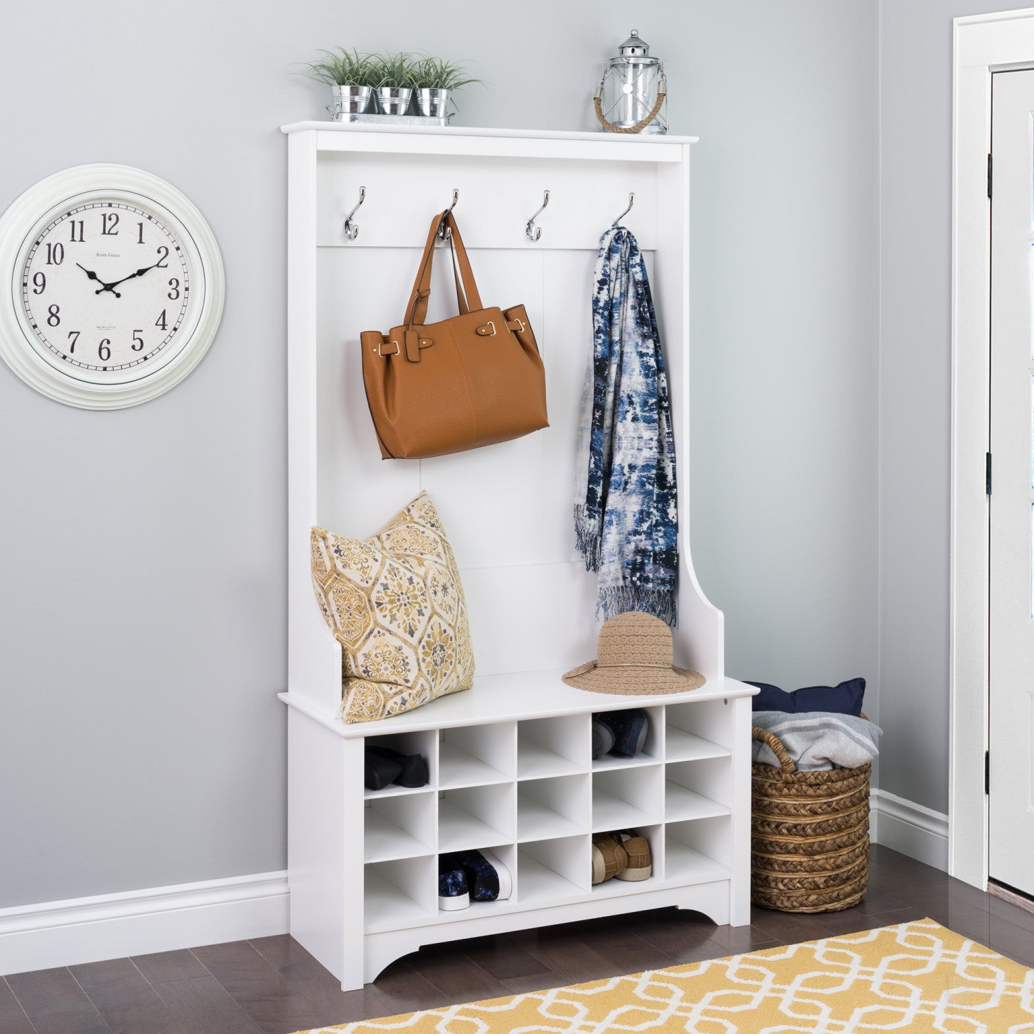 White Hall Tree with Shoe Storage - A Functional and Stylish Solution
