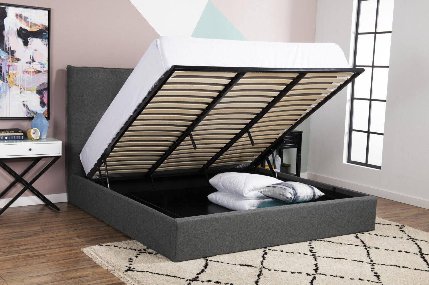 Lift Top Queen Bed With Under Bed Storage