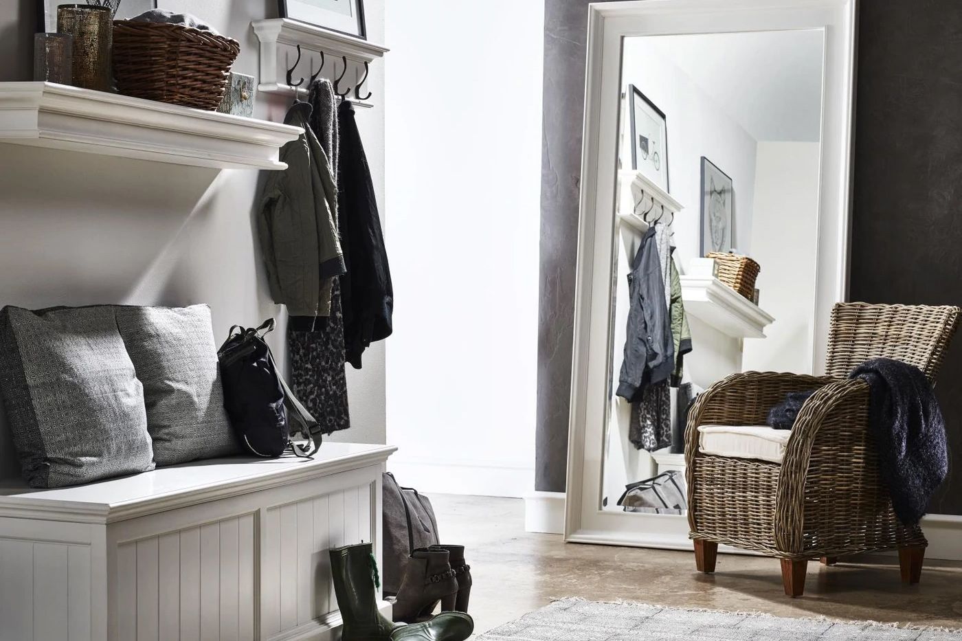 Bari Entryway Storage Chest