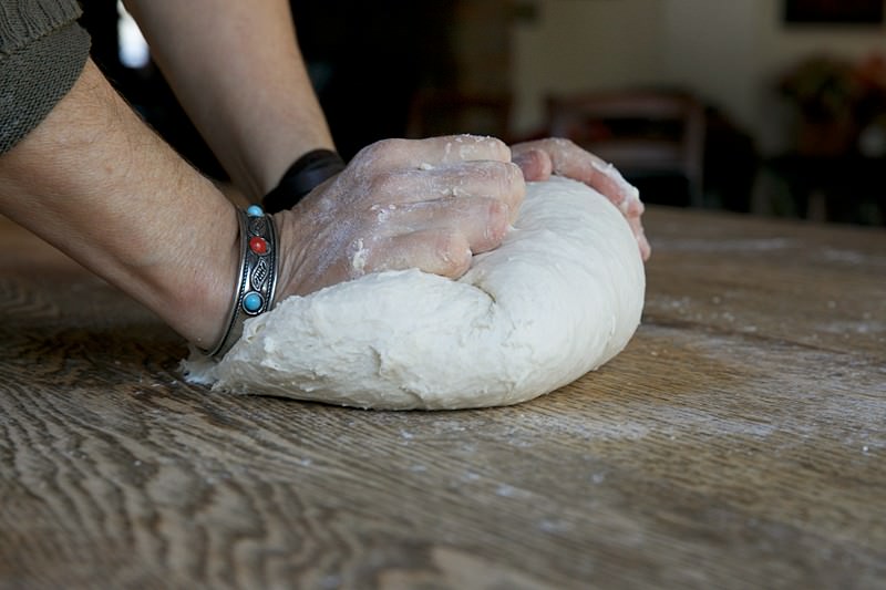 after 8-10 minutes of kneading it should have a shiny and smooth surfac