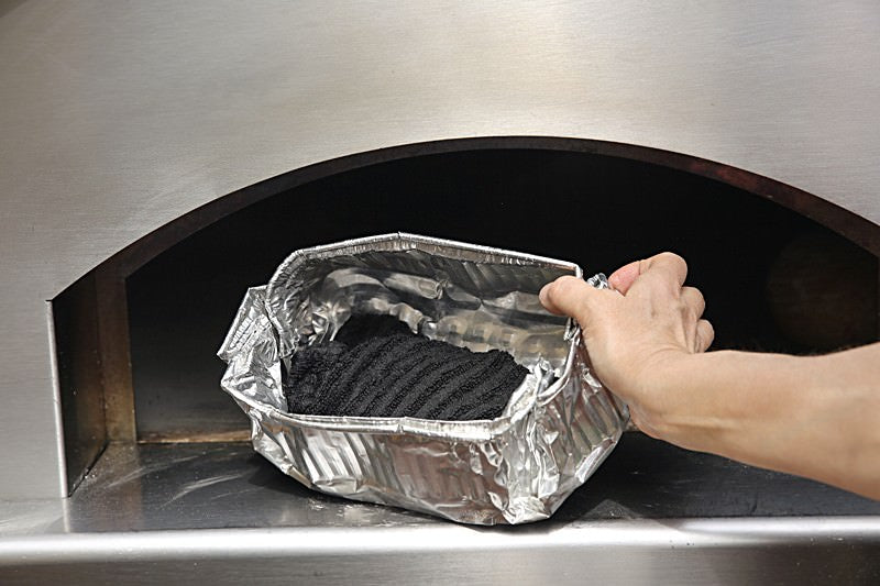 Water rag in the wood-burning Fontana oven