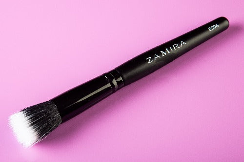 Best Selling Brush Bundle. Setting Brush, Powder Brush, Stippling Brush.