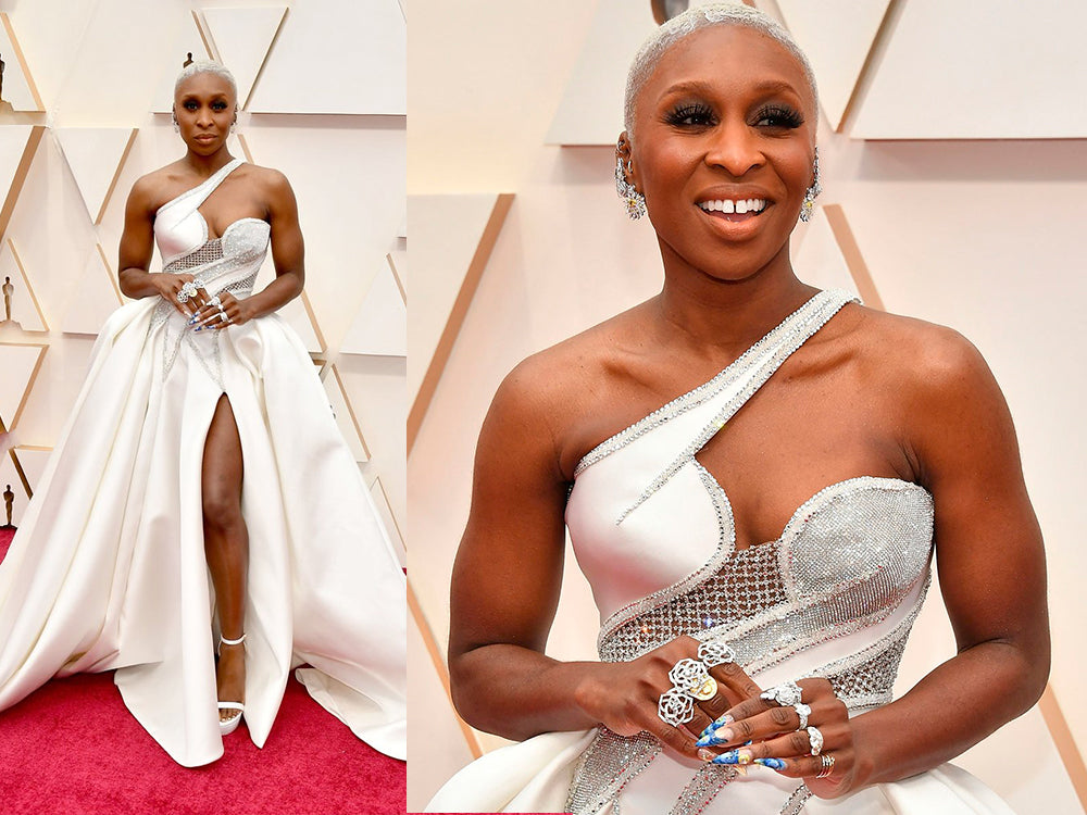 vestido Versace blanco, Cynthia Erivo, smoke eye