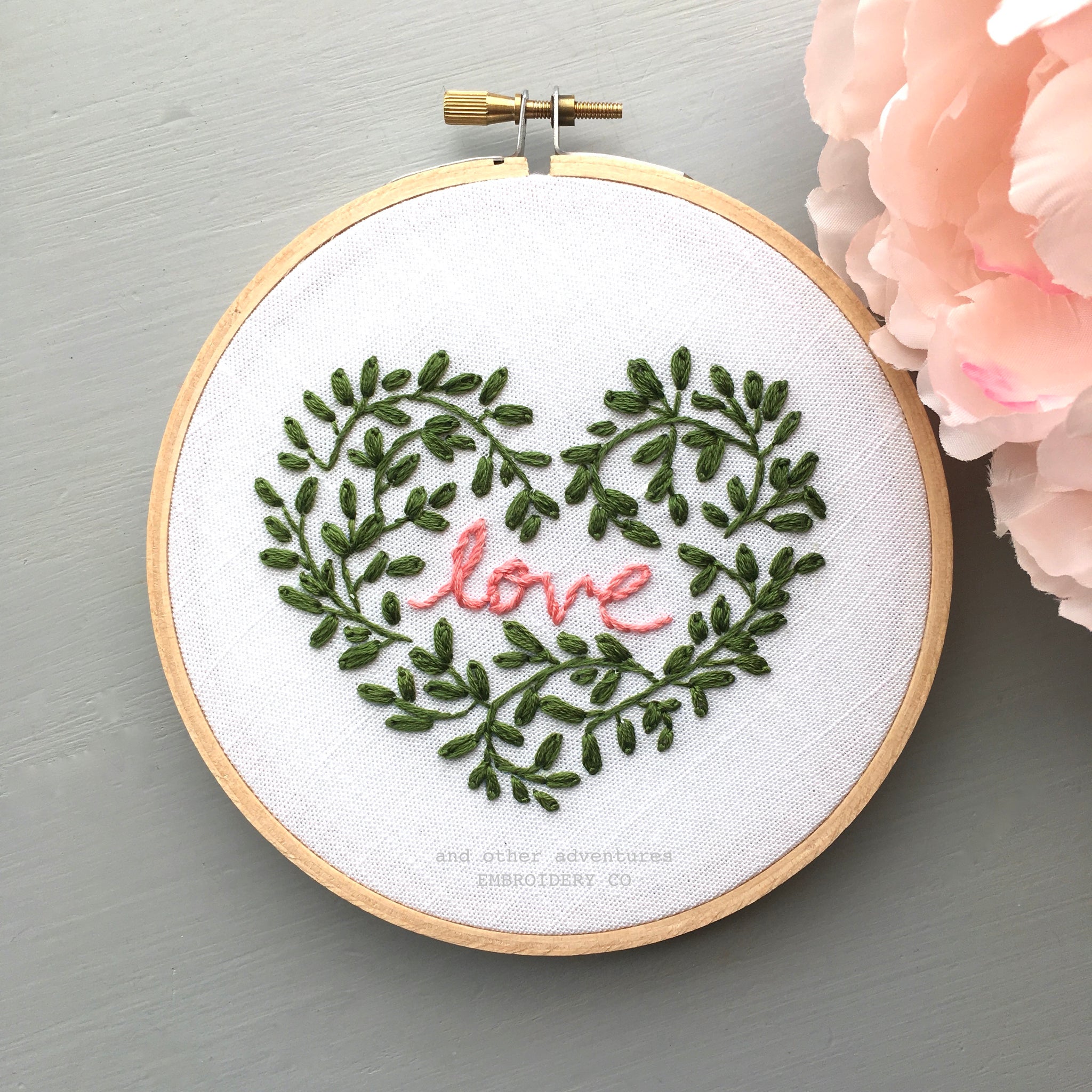free beginner embroidery patterns