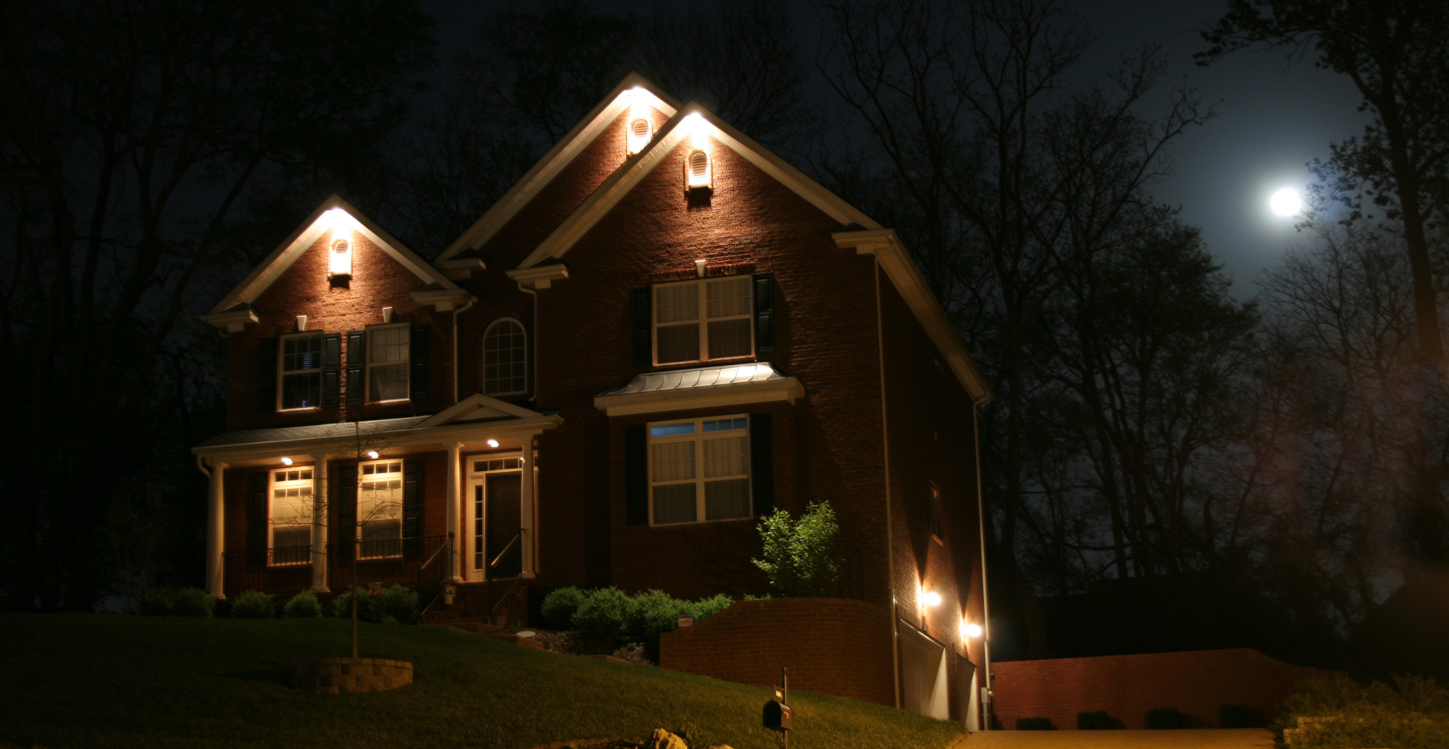 lights on in the house at night helps prevent home break-in