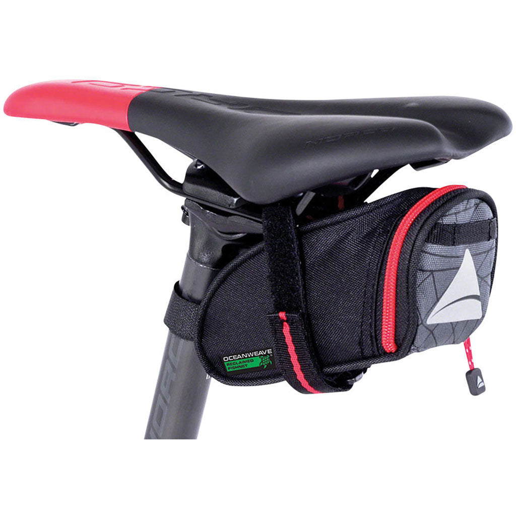 axiom saddle bag