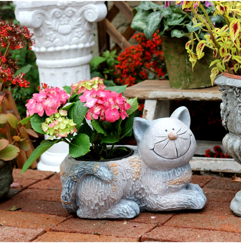 Cat Statue. Sitting Cat Flower Pot Statue. Pet Statue for Garden Courtyard Decoration. Villa Outdoor Decor Gardening Ideas