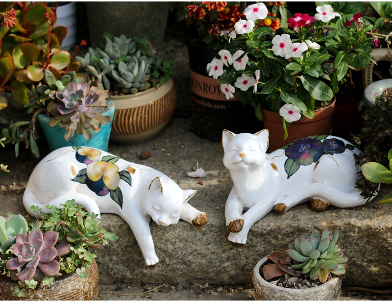 Lovely Cat Statues, Sleeping Cats Resin Statues, Garden Courtyard Decoration, Villa Outdoor Decor Gardening Ideas, House Warming Gift