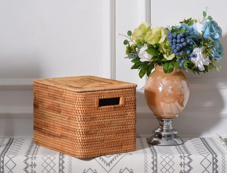 Woven Rectangular Basket with Lid, Rattan Storage Baskets, Storage Baskets for Kitchen and Bedroom, Rustic Baskets for Living Room