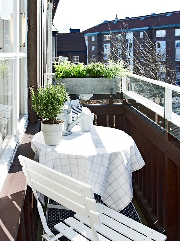 lovely tiny balconies