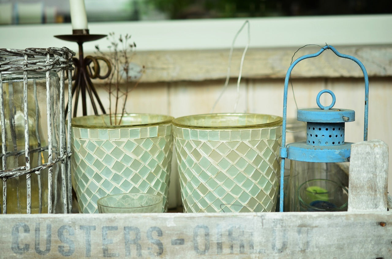 Rustic flower pots-Rustic Farmhouse Decors