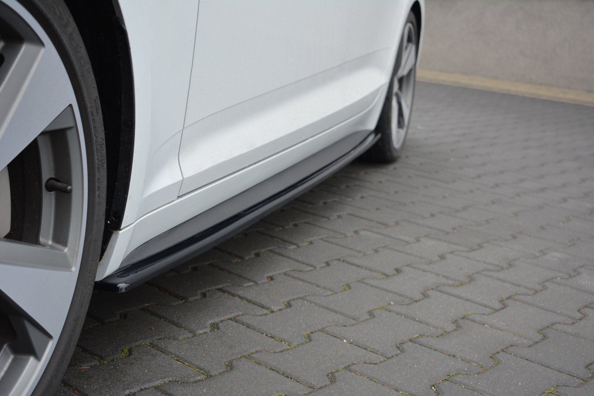 Audi A5 B9 S Line Side Skirt Diffusers Sportback – Maxton