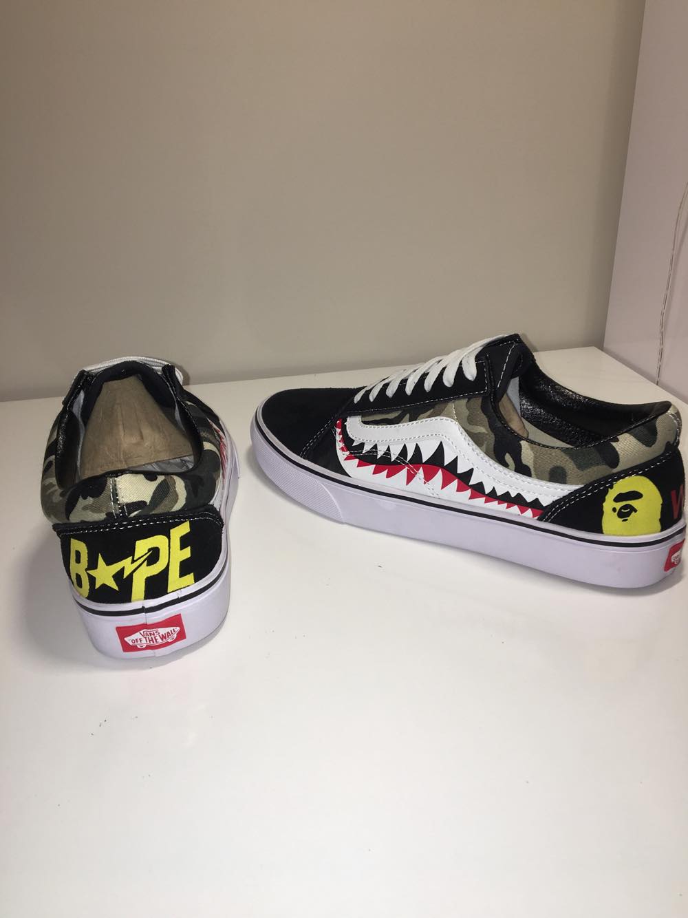 old skool bape shark