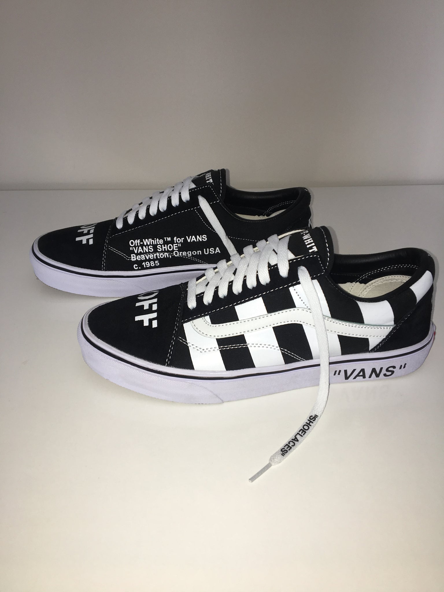 vans per off white prezzo