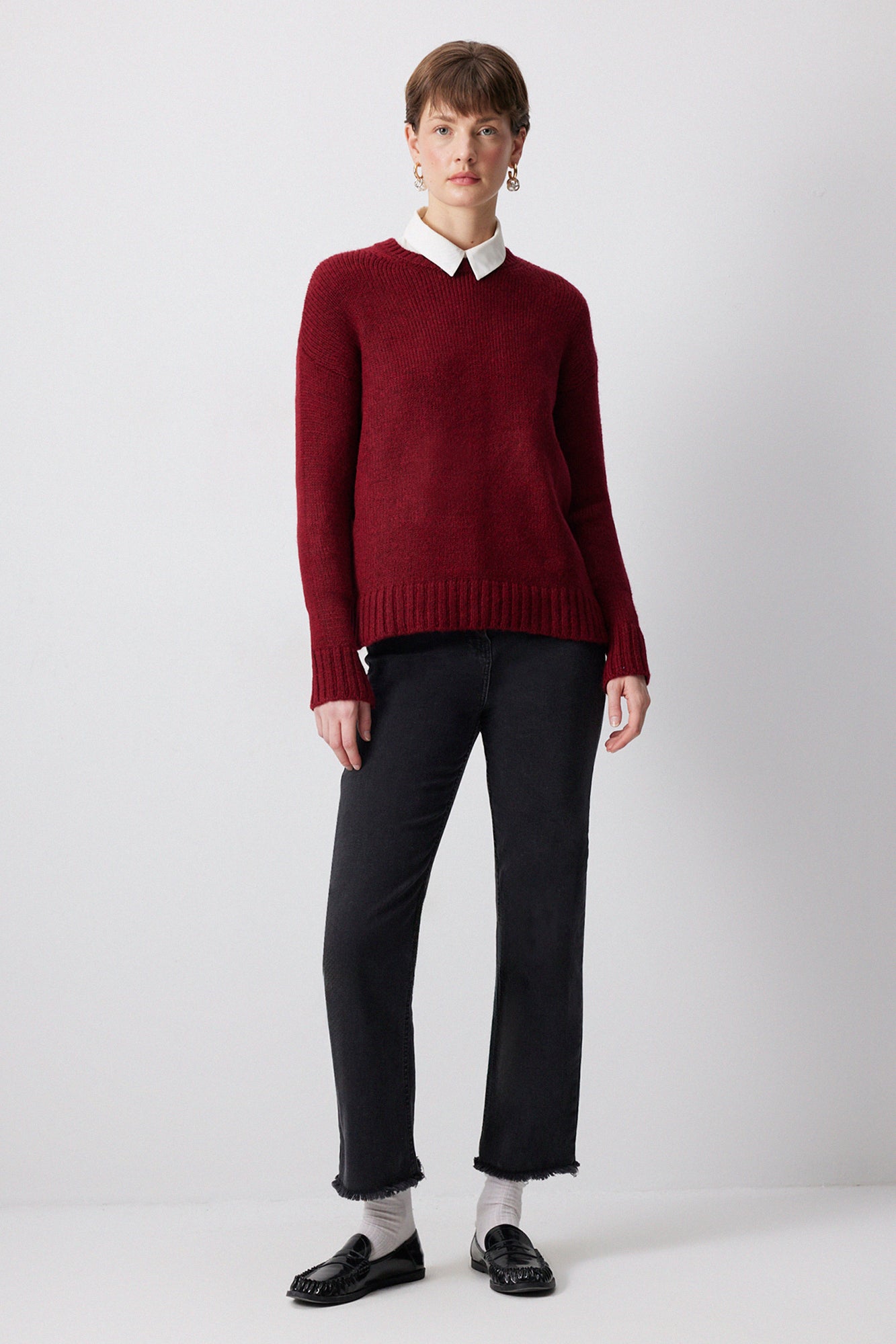 OVERSIZE KNIT SWEATER
