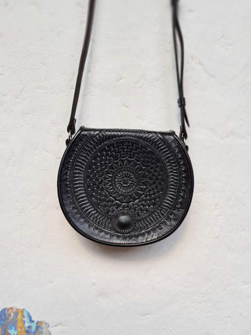 leather handbag leather handbag handbag 100% leather genuine leather handbag leather handbags leather handbags interesting handbags cheap handbags women's leather handbags leather bags leather bags handbag semprearte semprearte handbag highlander handbag with patterns brown handbag brown handbag for women women's handbag Mexican handbag Moroccan handbag Morocco Mexico Moroccan patterns Morocco handicrafts